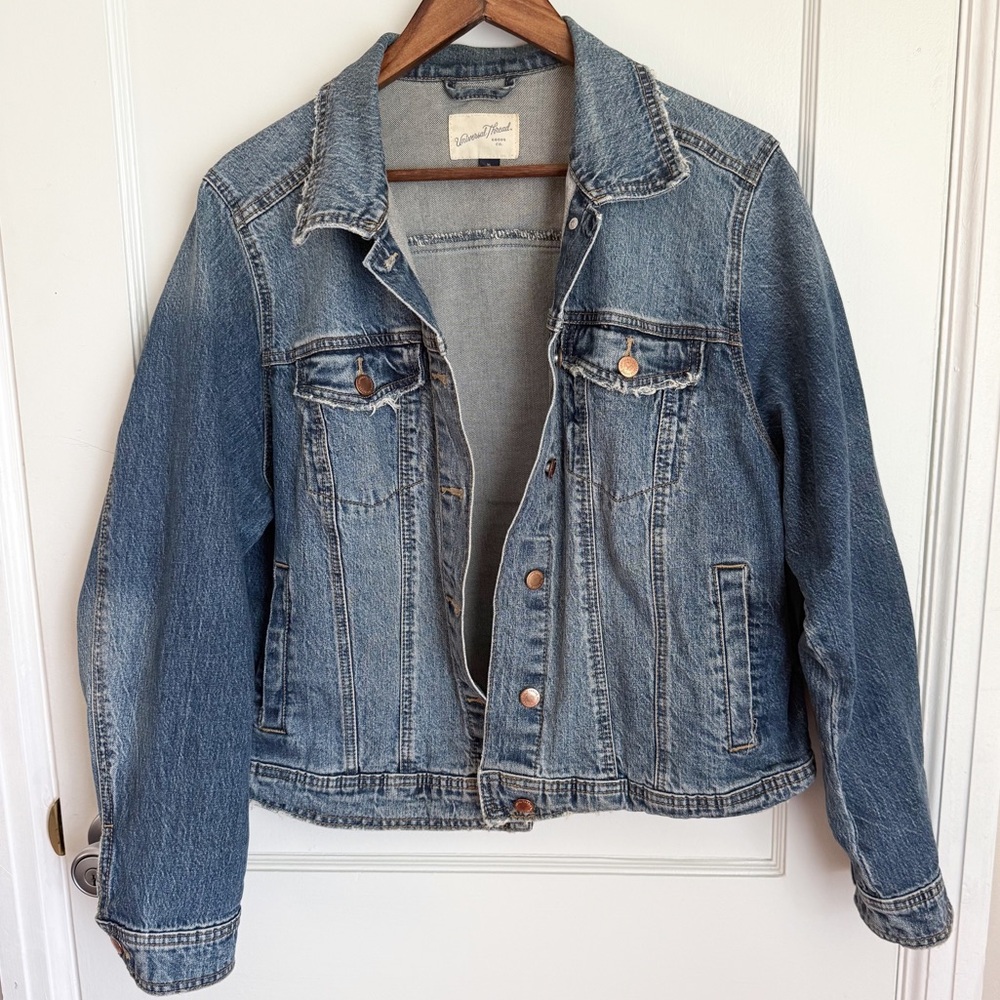 Universal Thread Distressed Blue Denim Jacket
